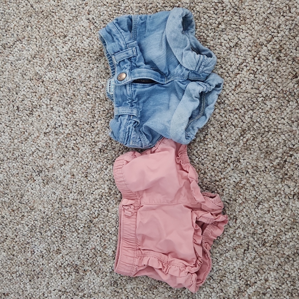 2 pairs of baby shorts